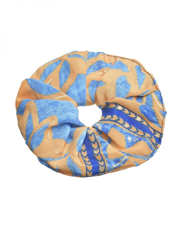 SCRUNCHIE 